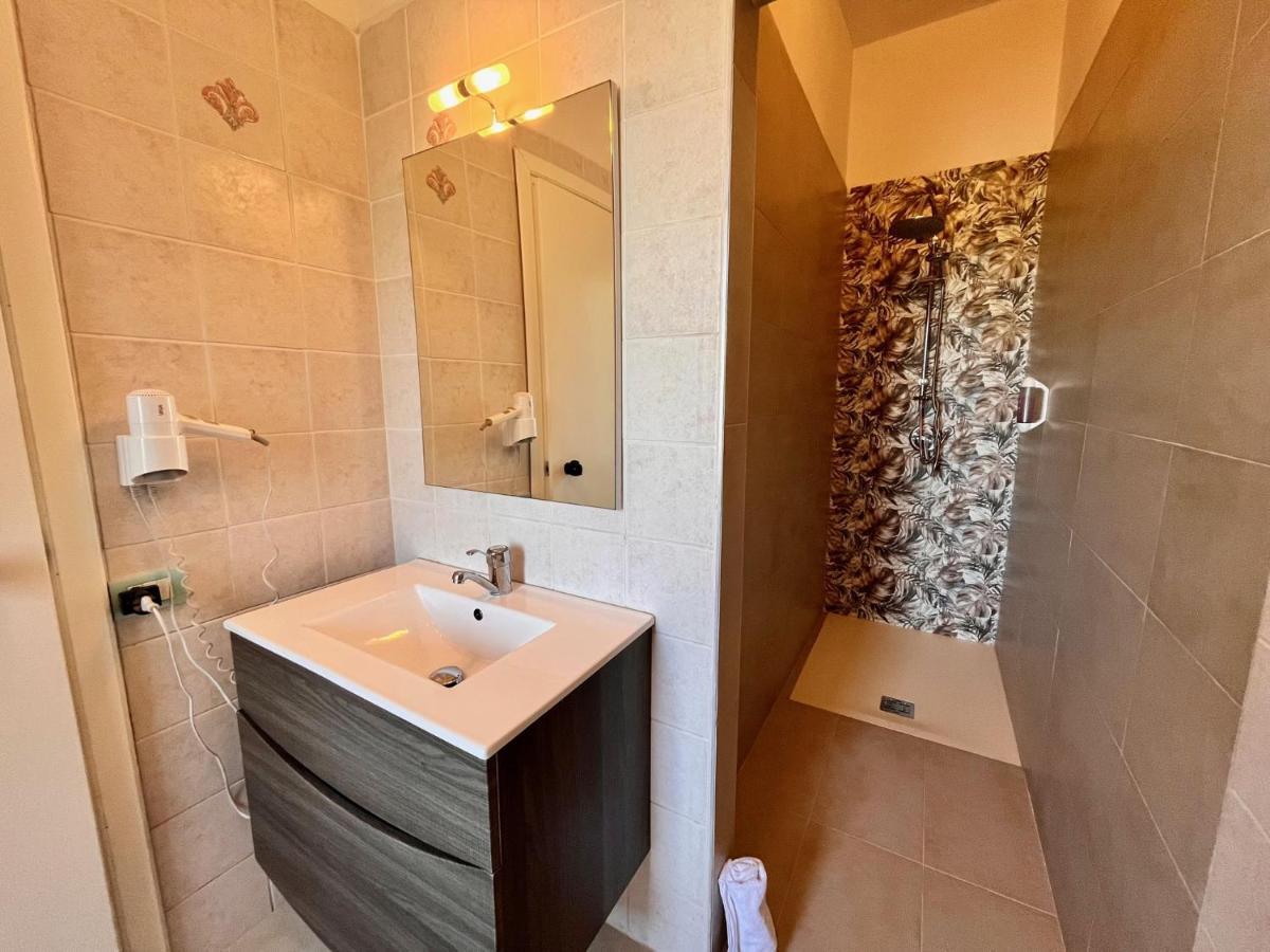 Hotel Frassetto Santa Teresa Gallura Ngoại thất bức ảnh